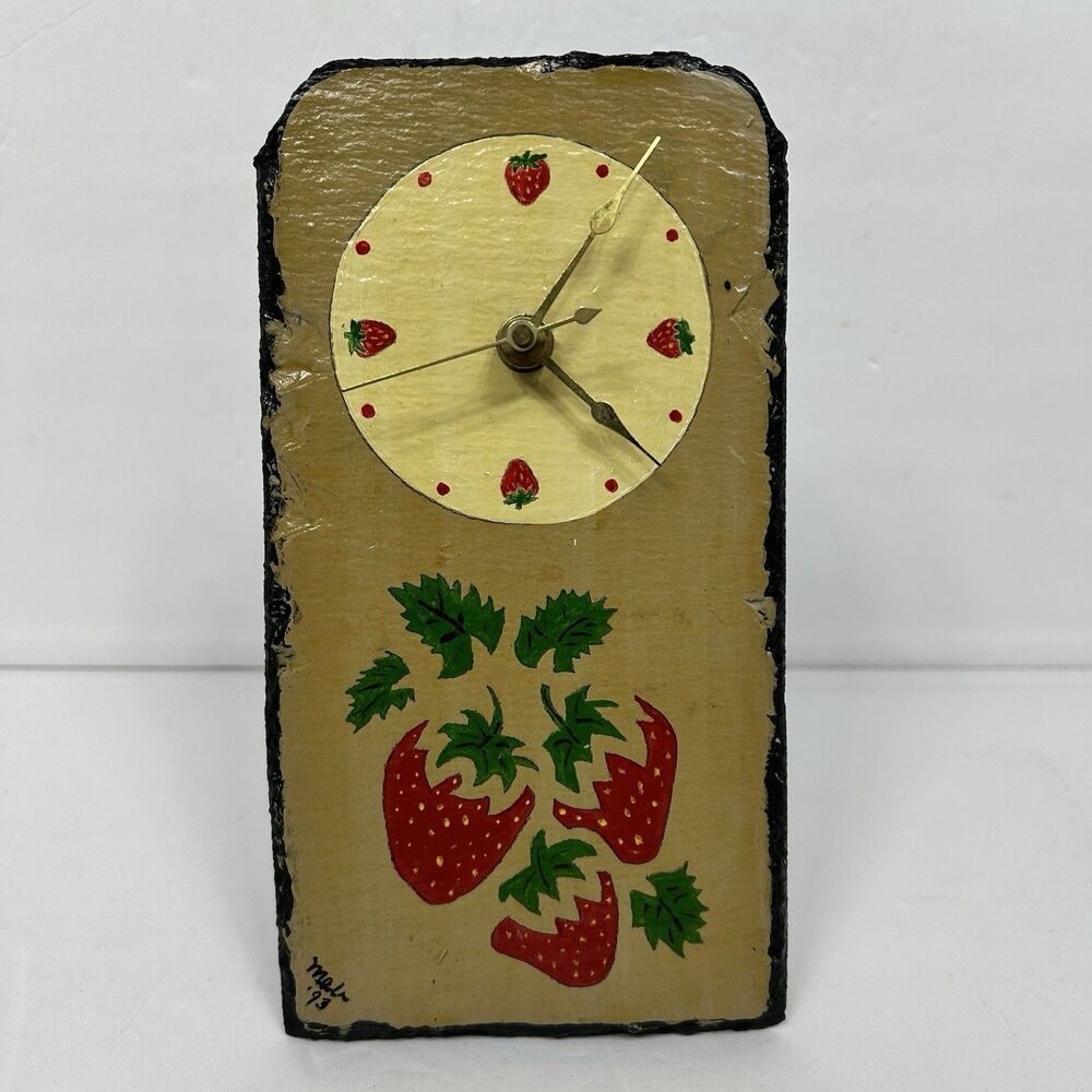 Slate Hand Painted Clock Strawberries Farmhouse Cottagecore 90s Decor WORKS